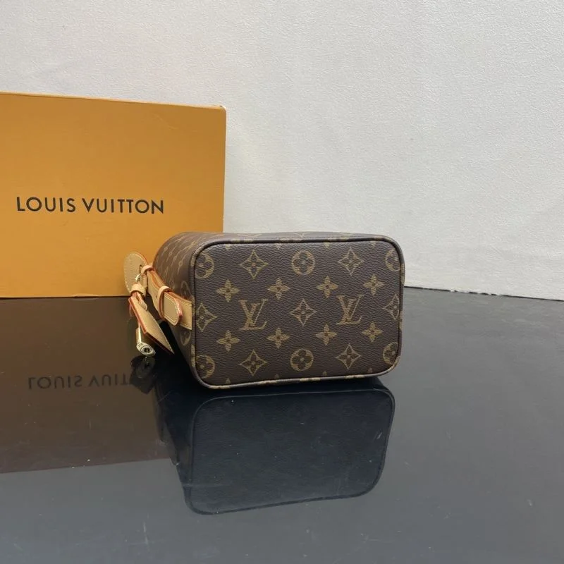 Louis Vuitton Bucket Bags Refined 41640