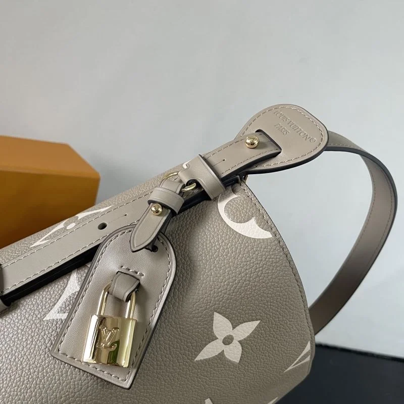 StreetReady Louis Vuitton Bucket Bags 41636
