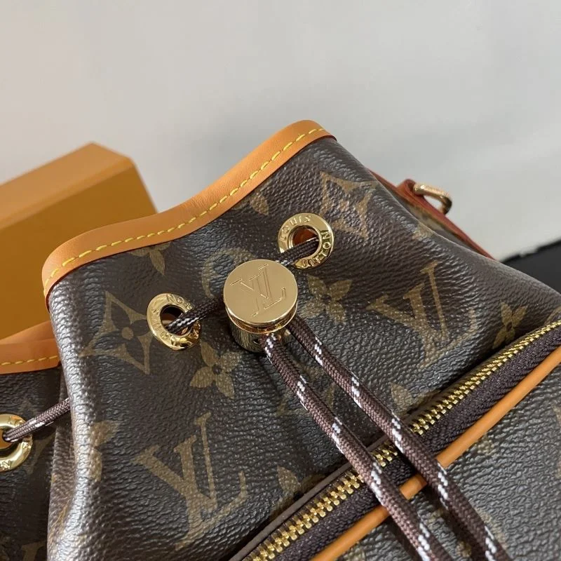 SoftTouch Louis Vuitton Bucket Bags 41637