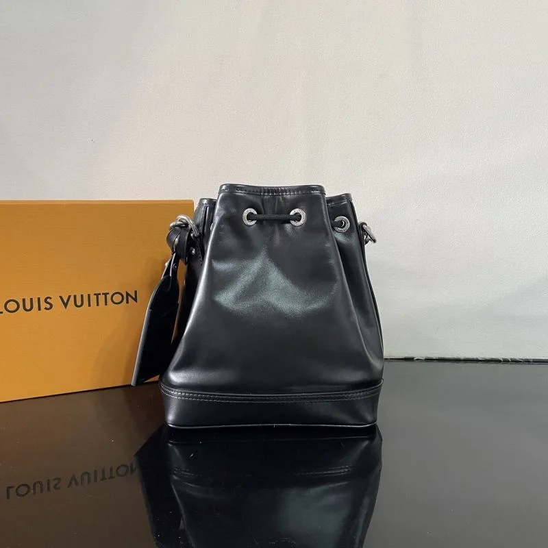 Fashionable Louis Vuitton Bucket Bags 41634