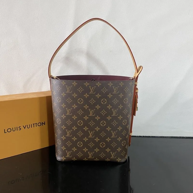 Fashionable Louis Vuitton Bucket Bags 41631