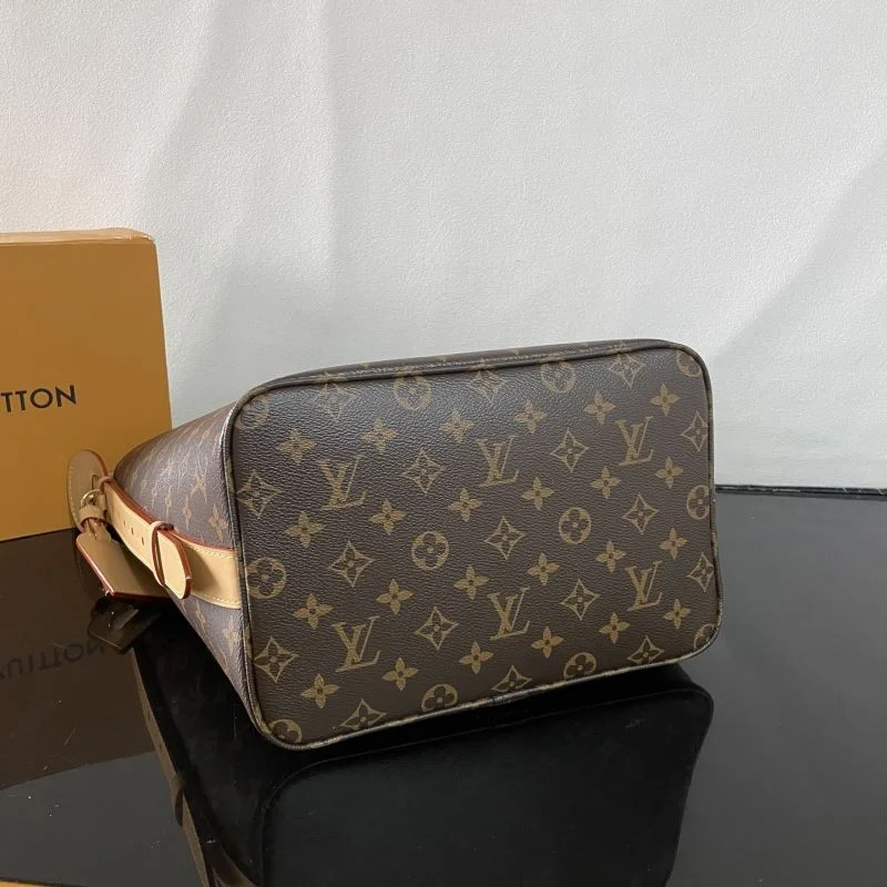 Fashionable Louis Vuitton Bucket Bags 41631