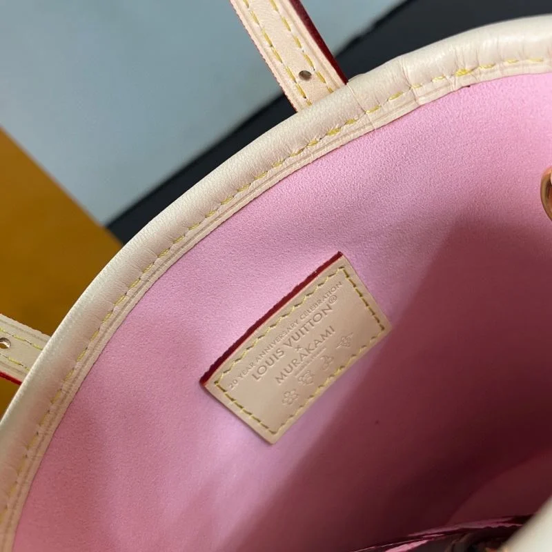Attractive Louis Vuitton Bucket Bags 41635