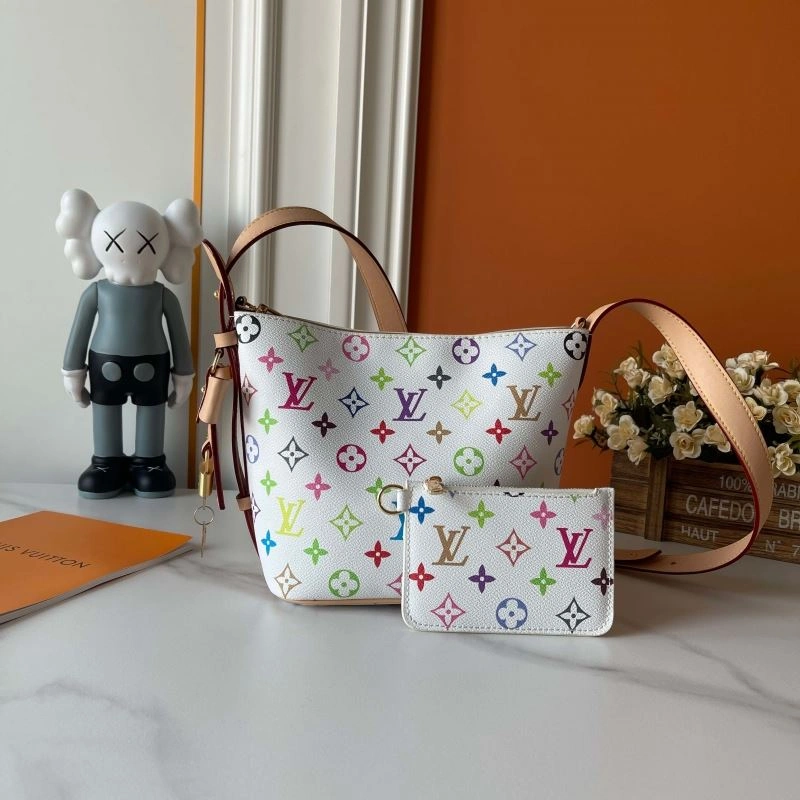 Louis Vuitton Bucket Bags EyeCatching 88633