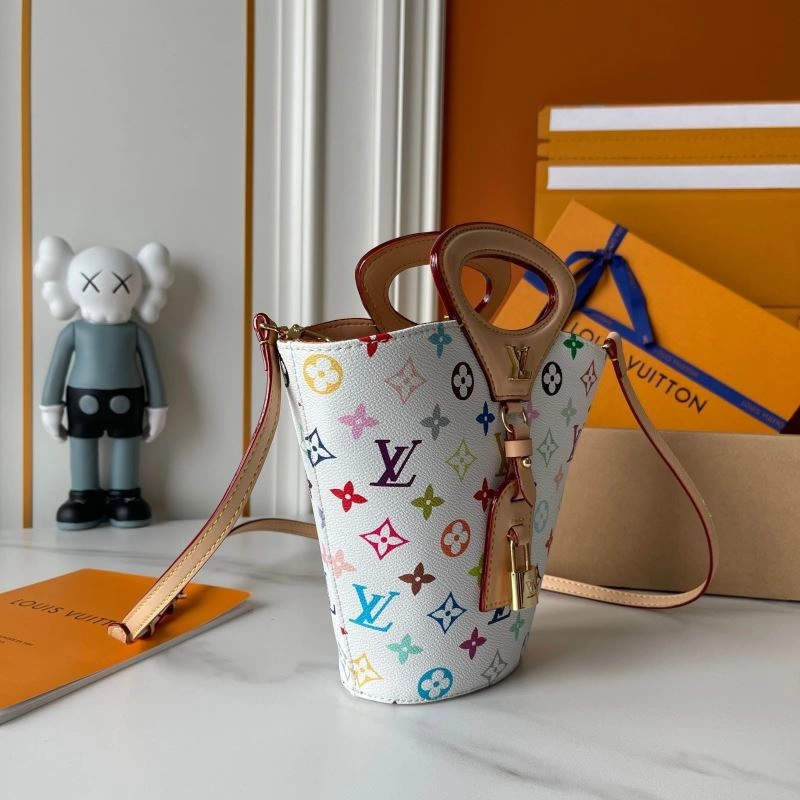 Compact Louis Vuitton Bucket Bags 88632