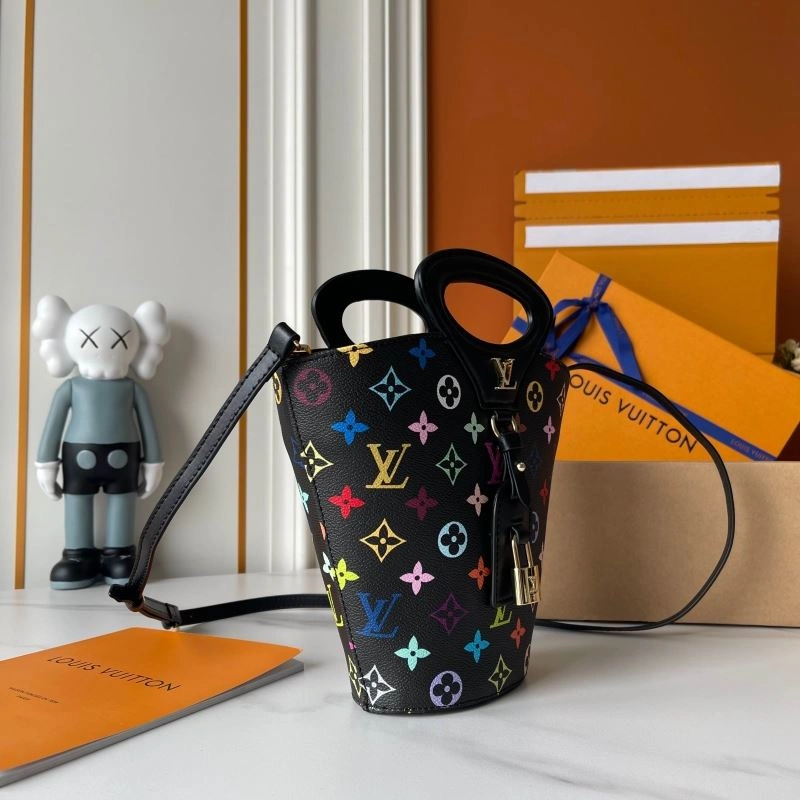 ZeroBulk Louis Vuitton Bucket Bags 88637