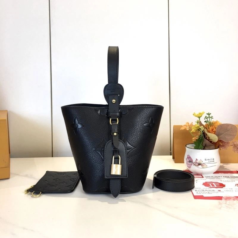 Louis Vuitton Bucket Bags Sophisticated 88630