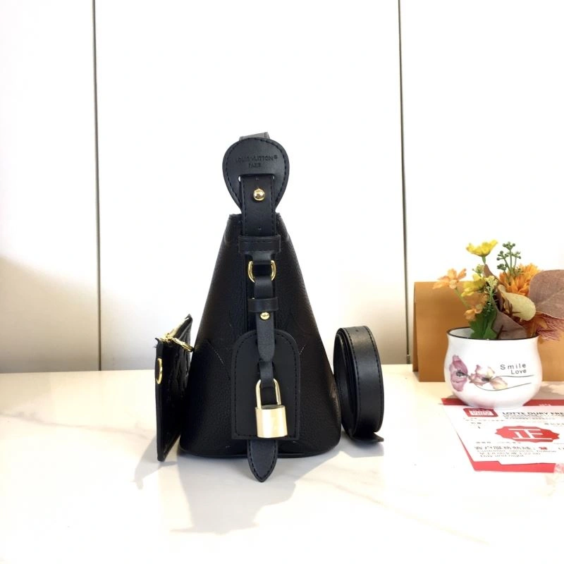 Louis Vuitton Bucket Bags Sophisticated 88630