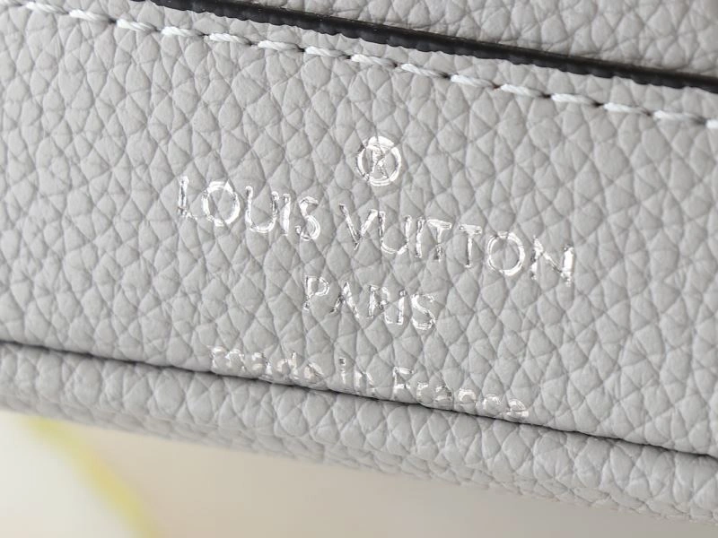 Sustainable Louis Vuitton Bucket Bags 88628