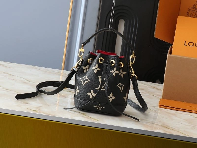 Louis Vuitton Bucket Bags SoftTouch 88629