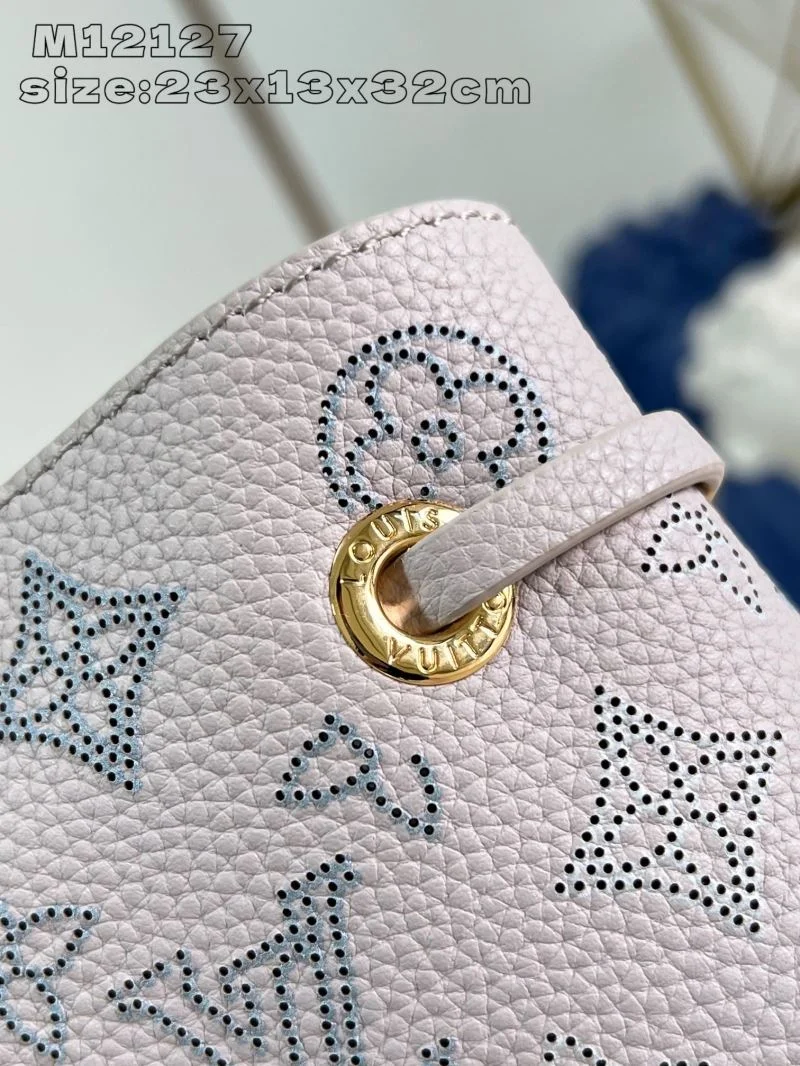 Louis Vuitton Bucket Bags Sleek 41455