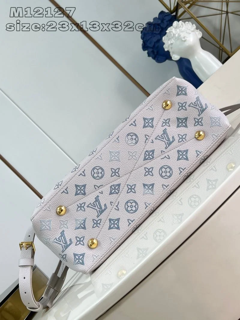Louis Vuitton Bucket Bags Sleek 41455