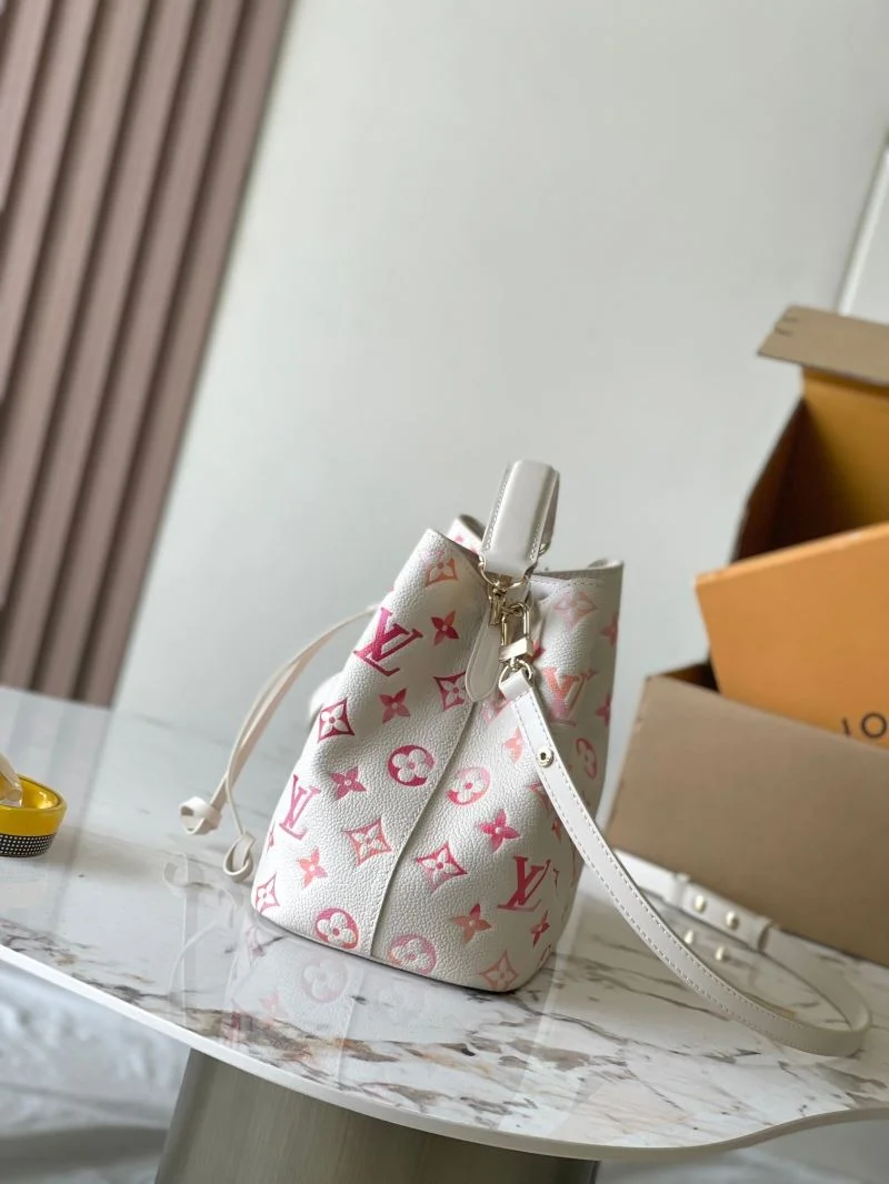 Louis Vuitton Bucket Bags Durable 41417