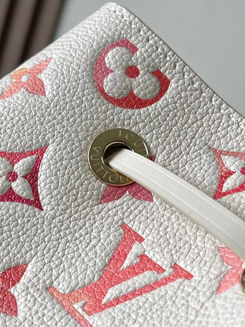 Louis Vuitton Bucket Bags Durable 41417