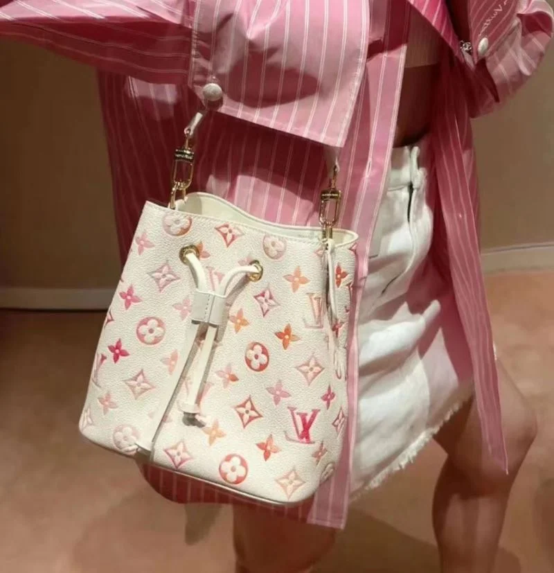 Louis Vuitton Bucket Bags Durable 41417