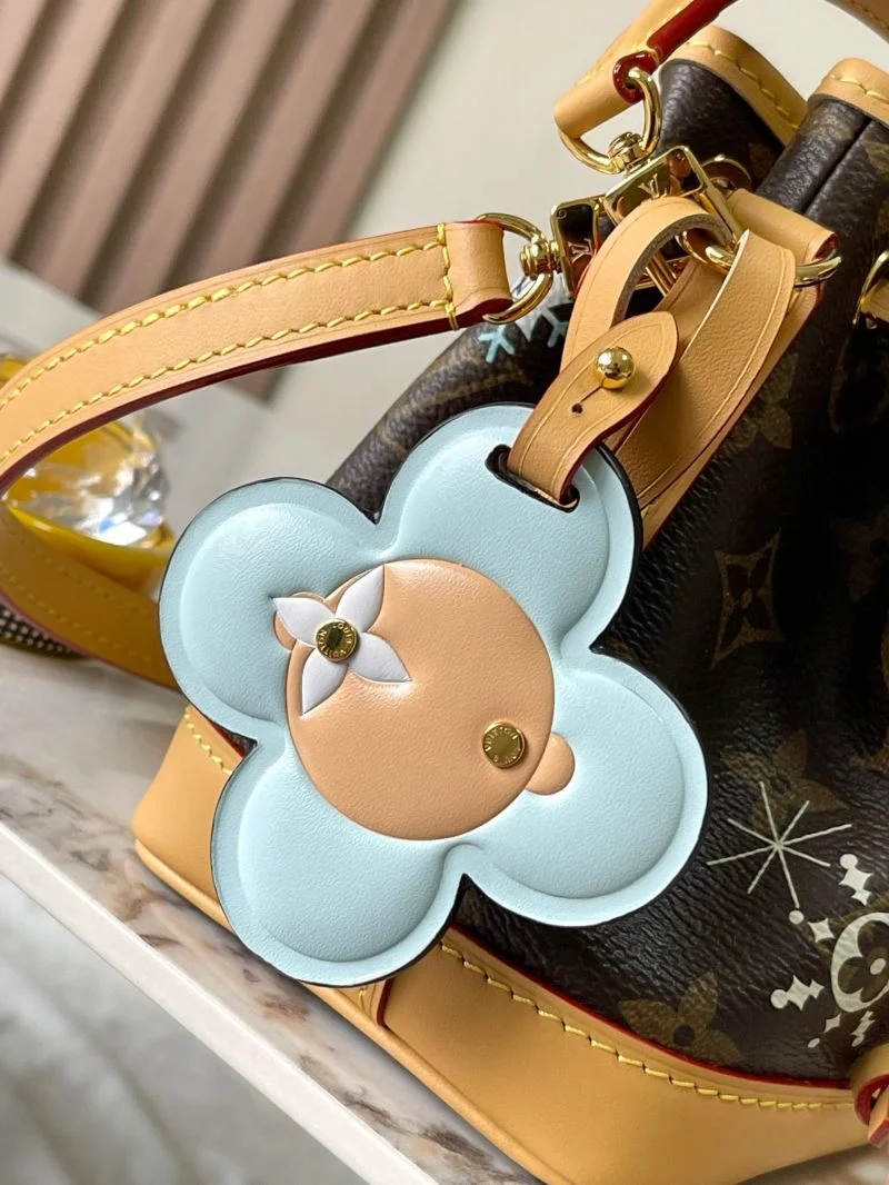 Louis Vuitton Bucket Bags Supportive 41409