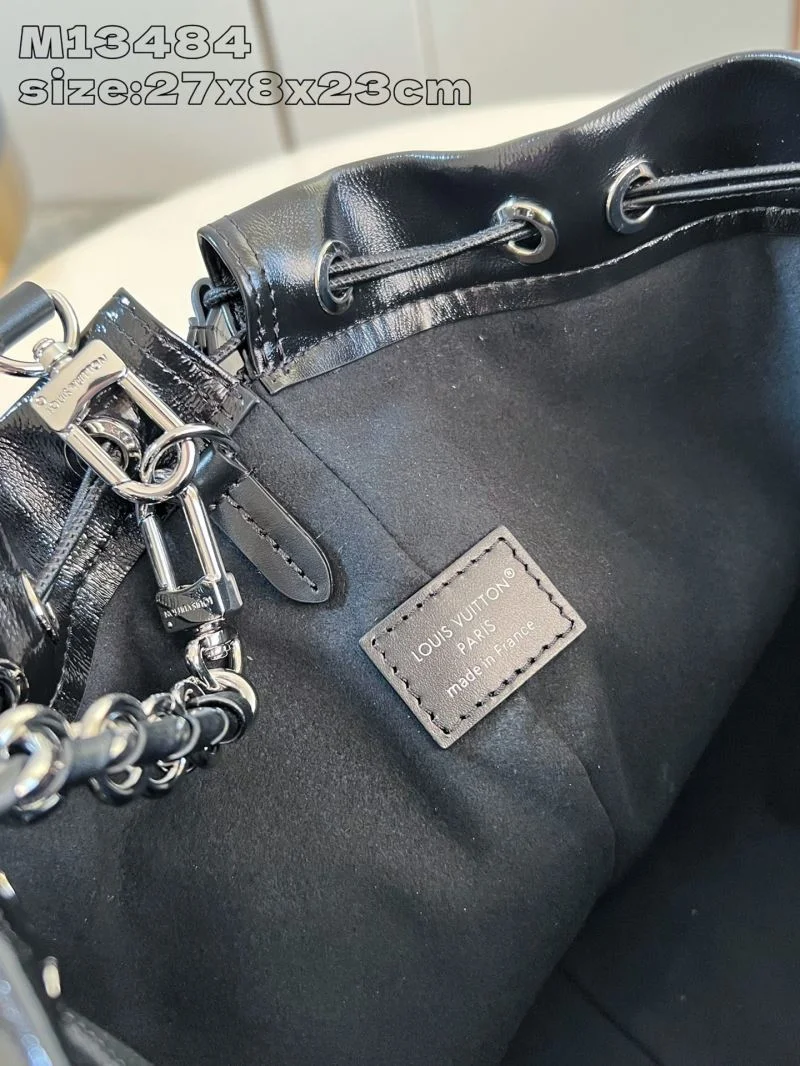 TechFriendly Louis Vuitton Bucket Bags 41397
