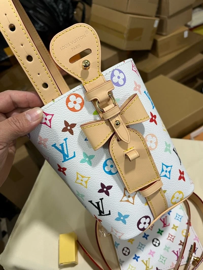 Louis Vuitton Bucket Bags Cozy 41402
