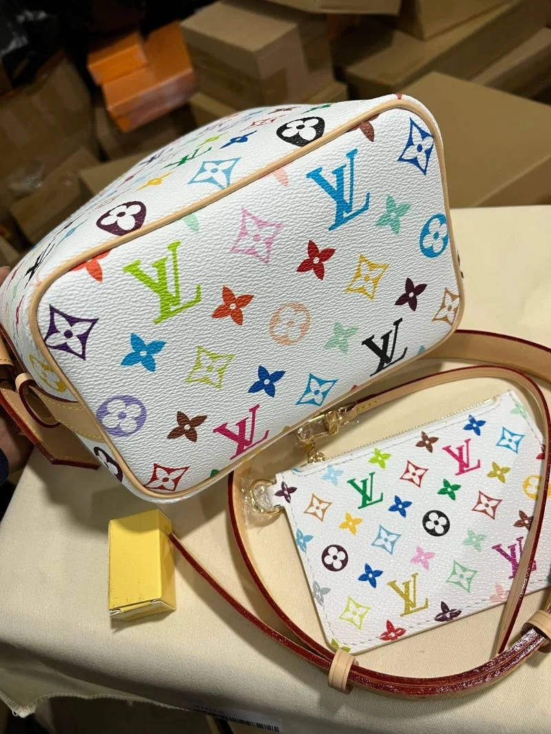 Louis Vuitton Bucket Bags Cozy 41402