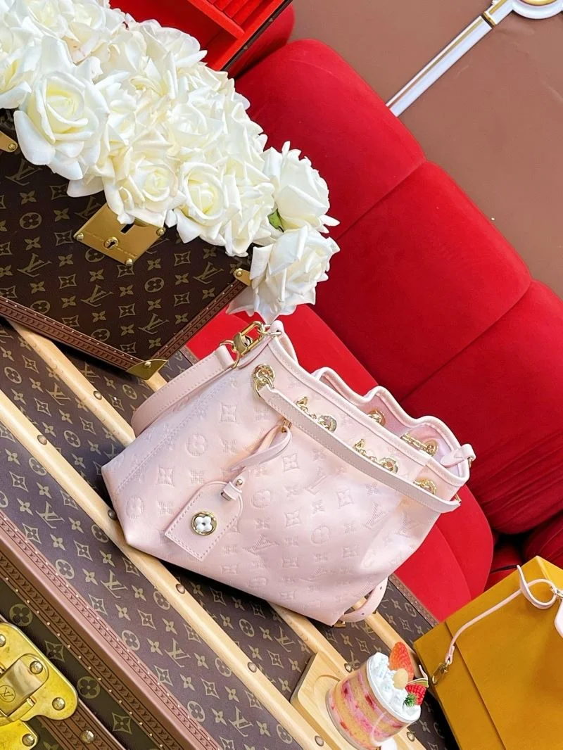 Reliable Louis Vuitton Bucket Bags 40763