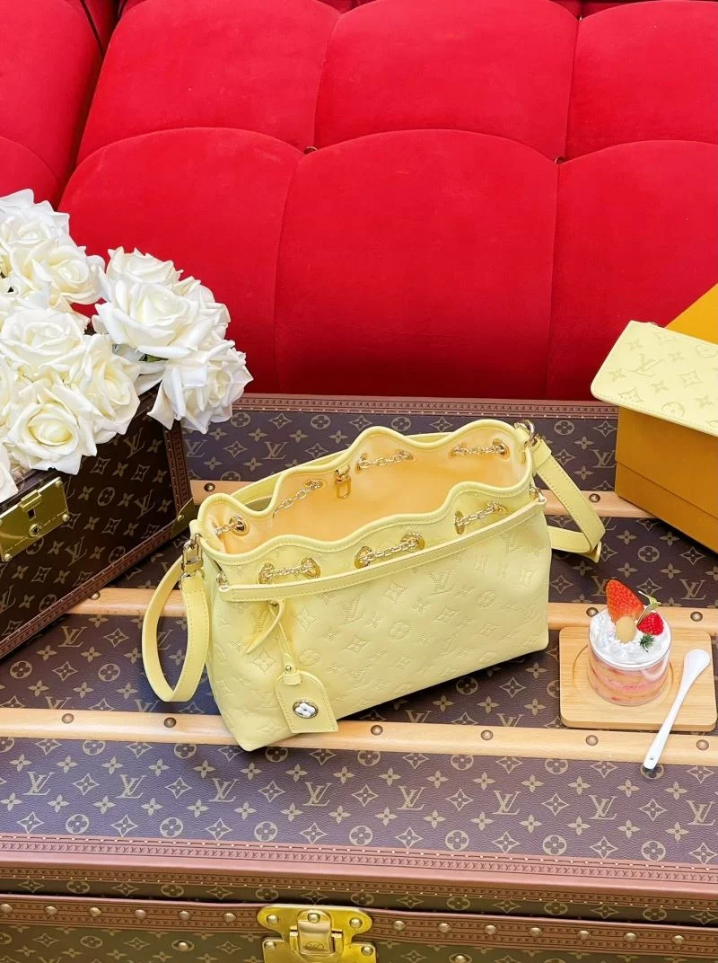 HighQuality Louis Vuitton Bucket Bags 40801