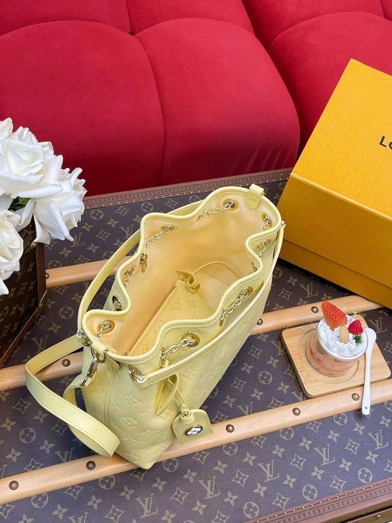 HighQuality Louis Vuitton Bucket Bags 40801