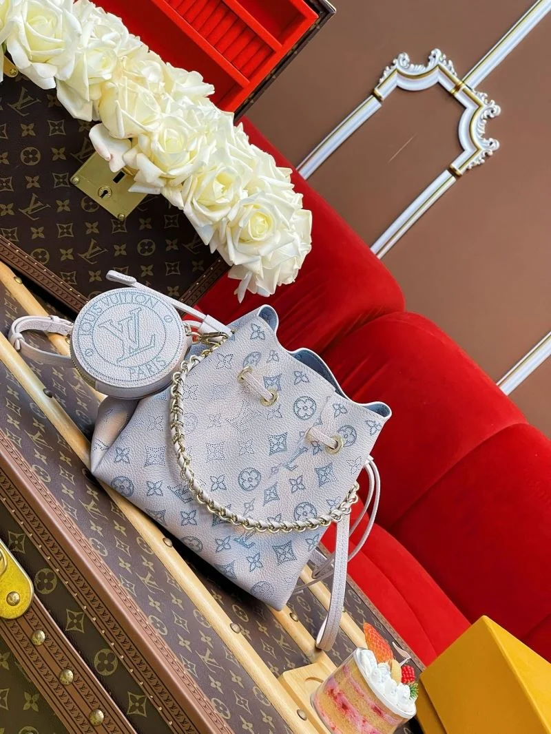 Youthful Louis Vuitton Bucket Bags 40800