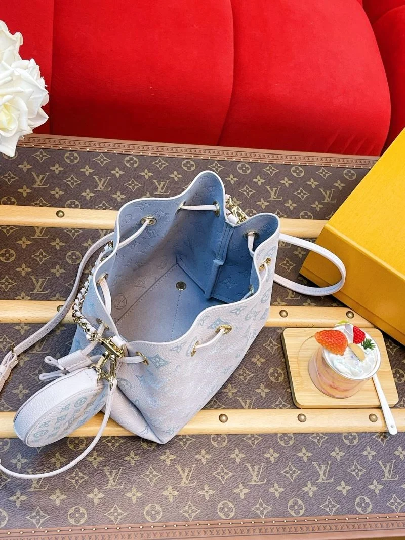 Youthful Louis Vuitton Bucket Bags 40800