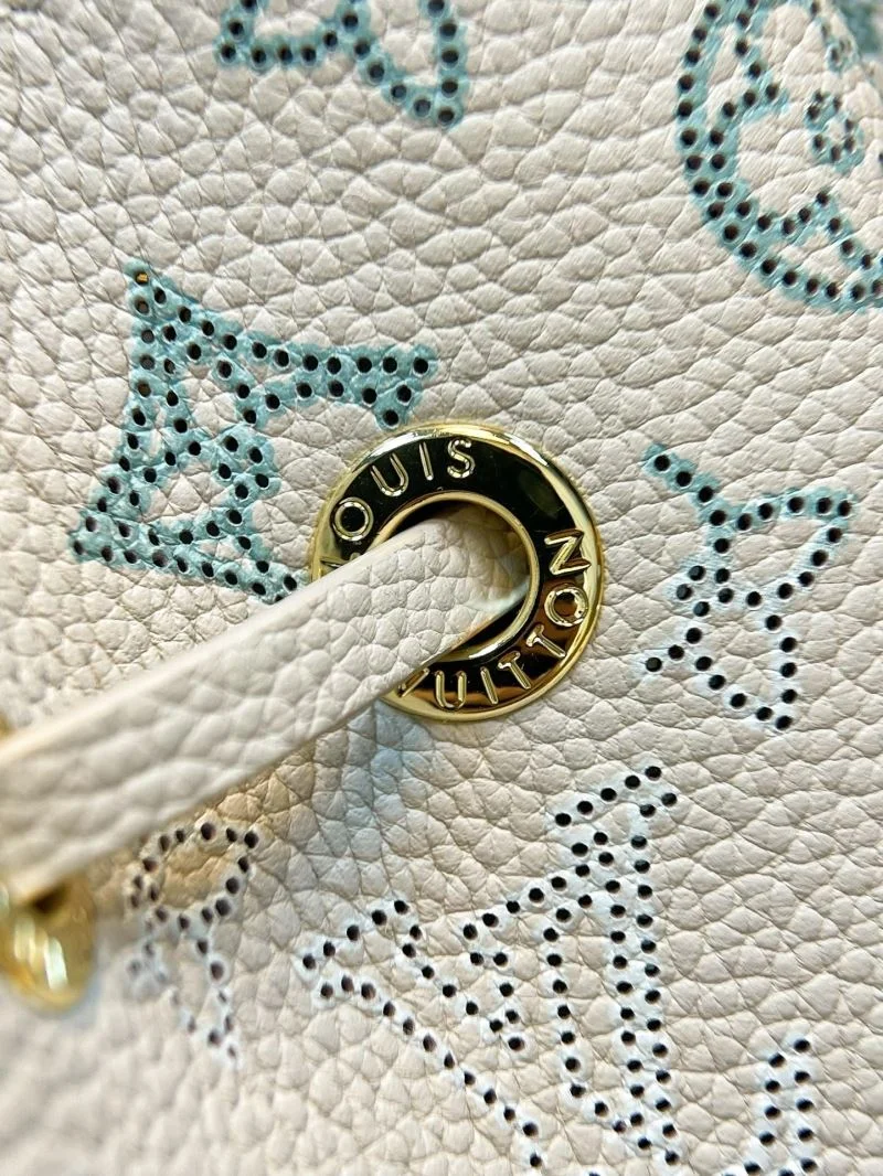 Youthful Louis Vuitton Bucket Bags 40800