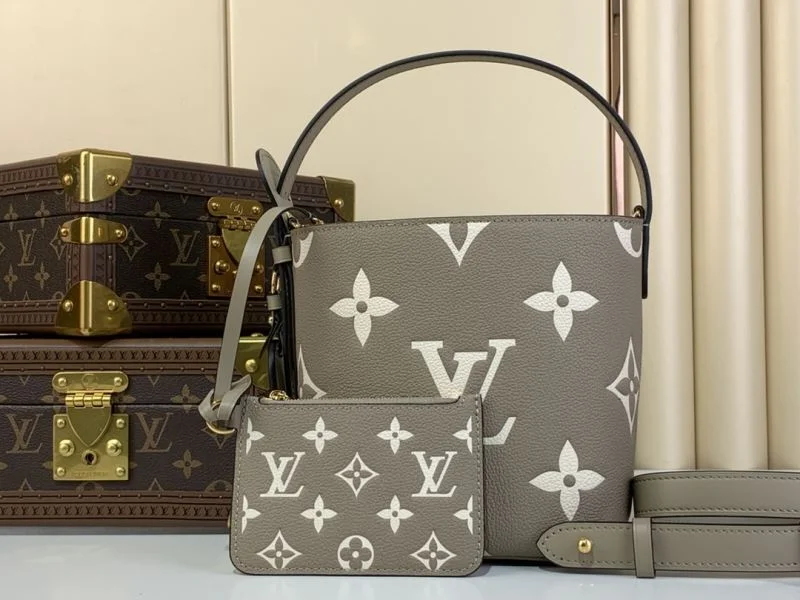 RelaxedFit Louis Vuitton Bucket Bags 40749