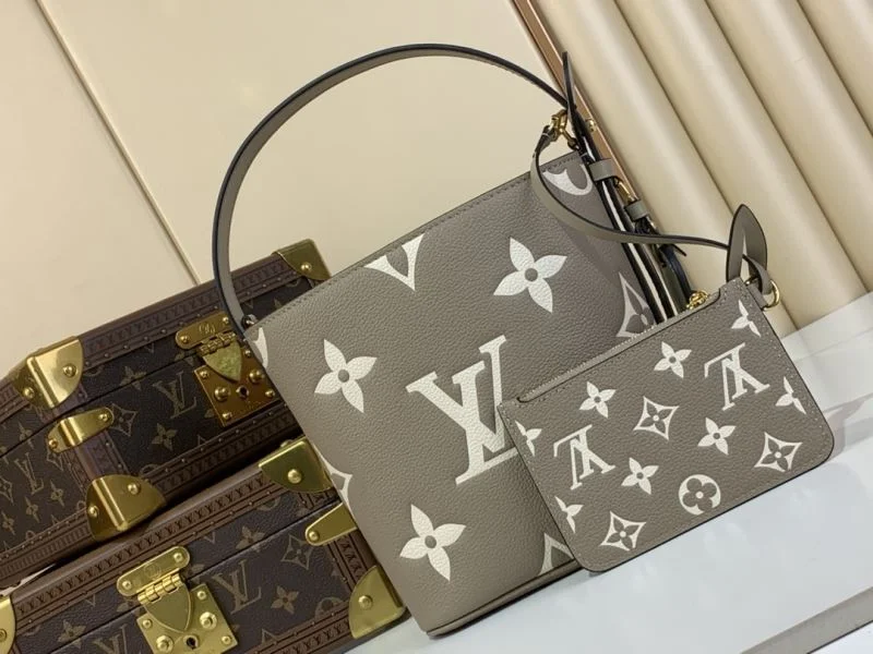 RelaxedFit Louis Vuitton Bucket Bags 40749