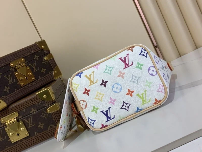 Modern Louis Vuitton Bucket Bags 40756