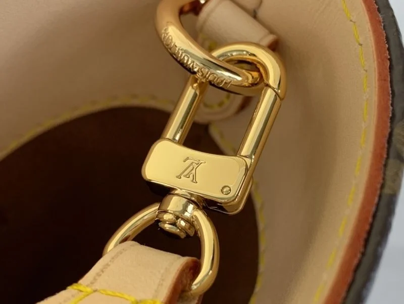 Louis Vuitton Bucket Bags Flexible 40746