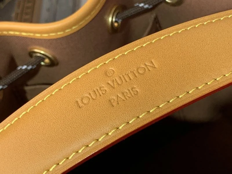 Youthful Louis Vuitton Bucket Bags 40745