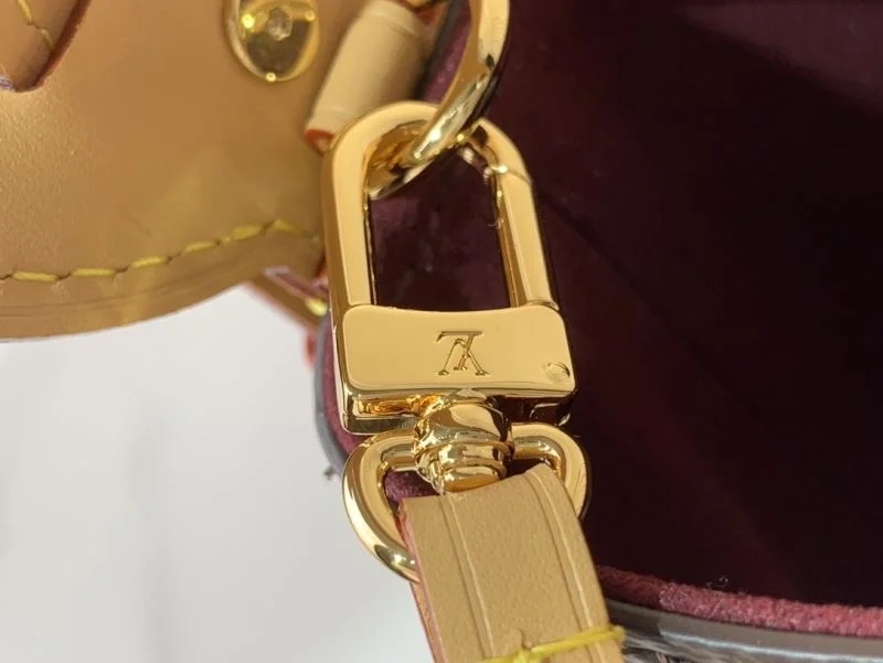 Elegant Louis Vuitton Bucket Bags 40793