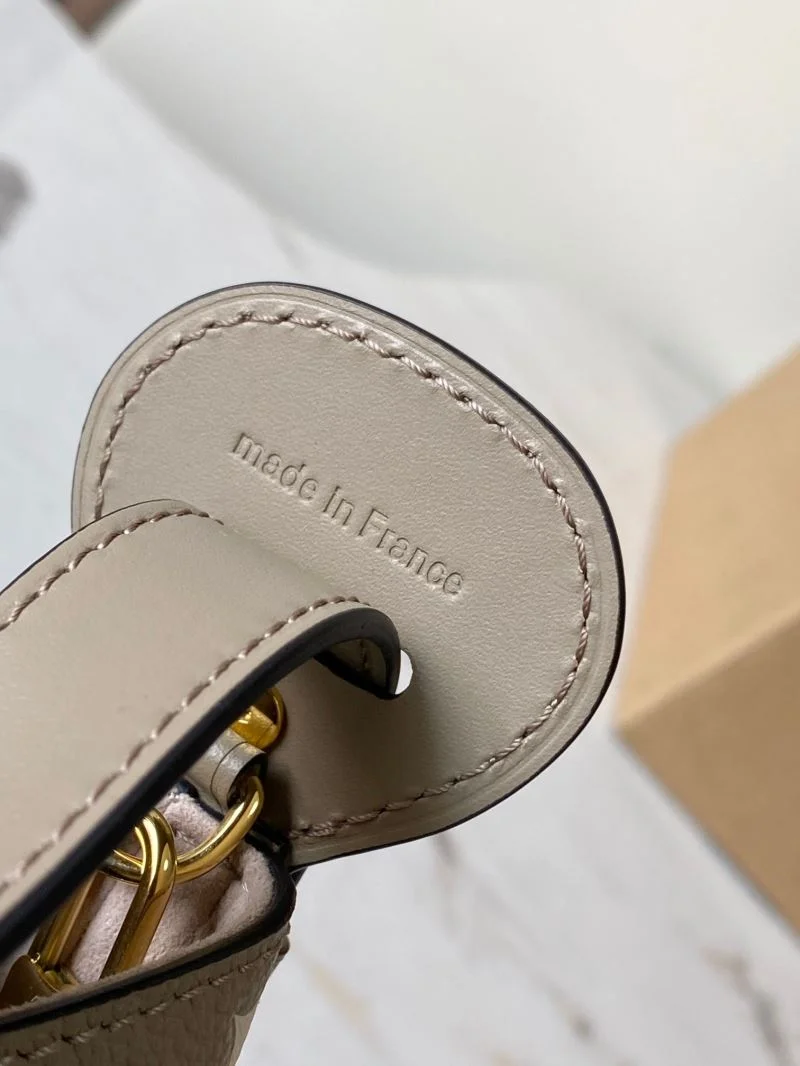 Louis Vuitton Bucket Bags Youthful 40753