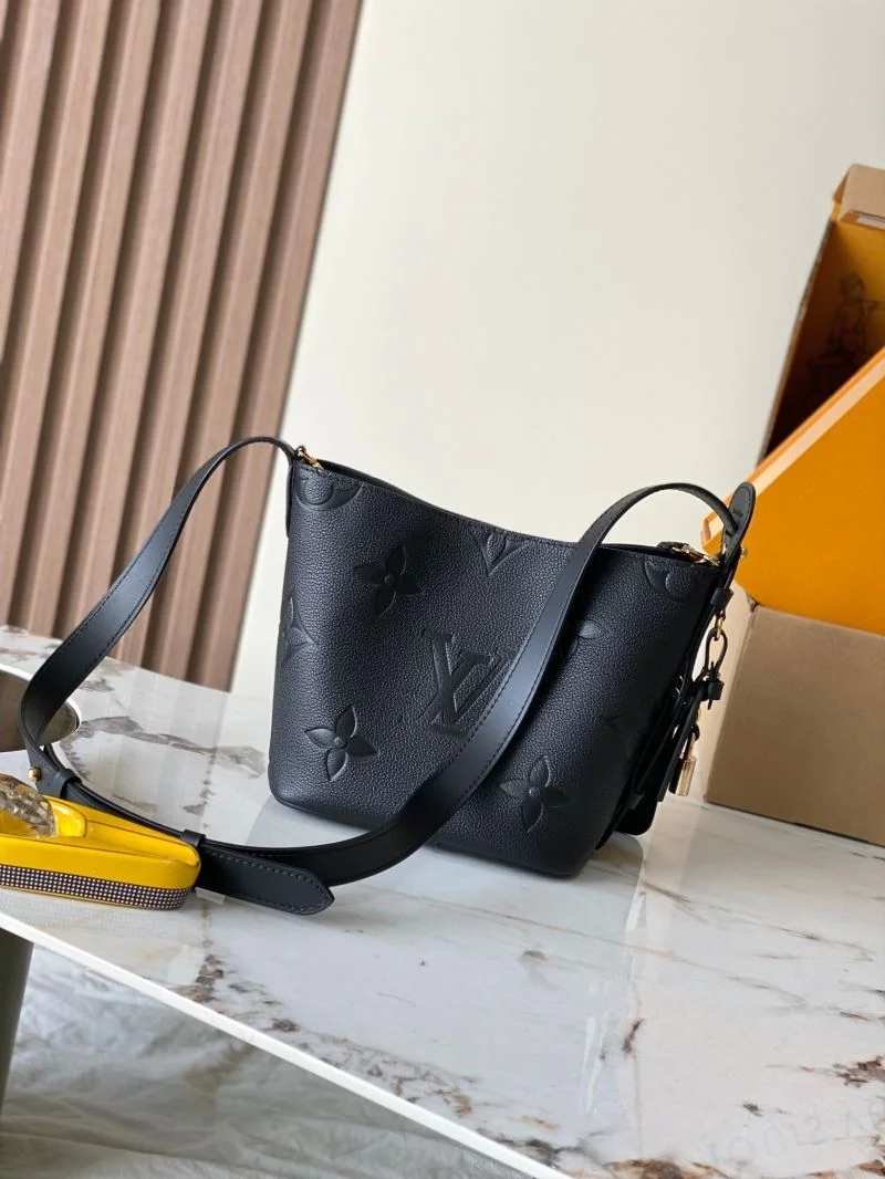 Louis Vuitton Bucket Bags StreetReady 40744