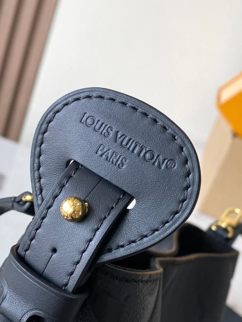 Louis Vuitton Bucket Bags StreetReady 40744