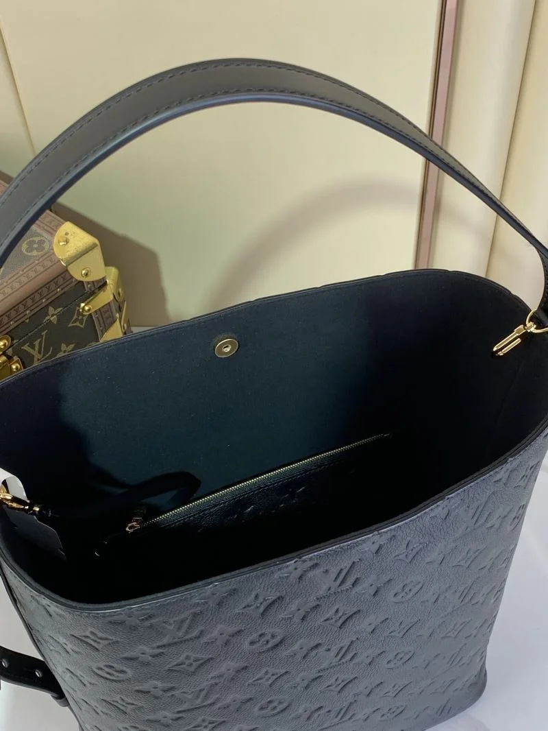 FashionForward Louis Vuitton Bucket Bags 40751