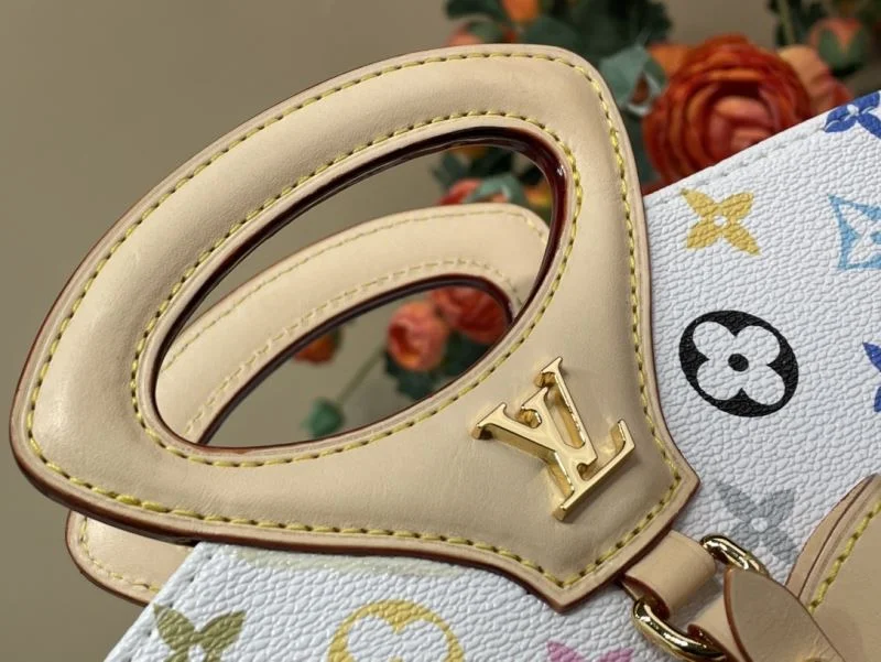 Flexible Louis Vuitton Bucket Bags 40742