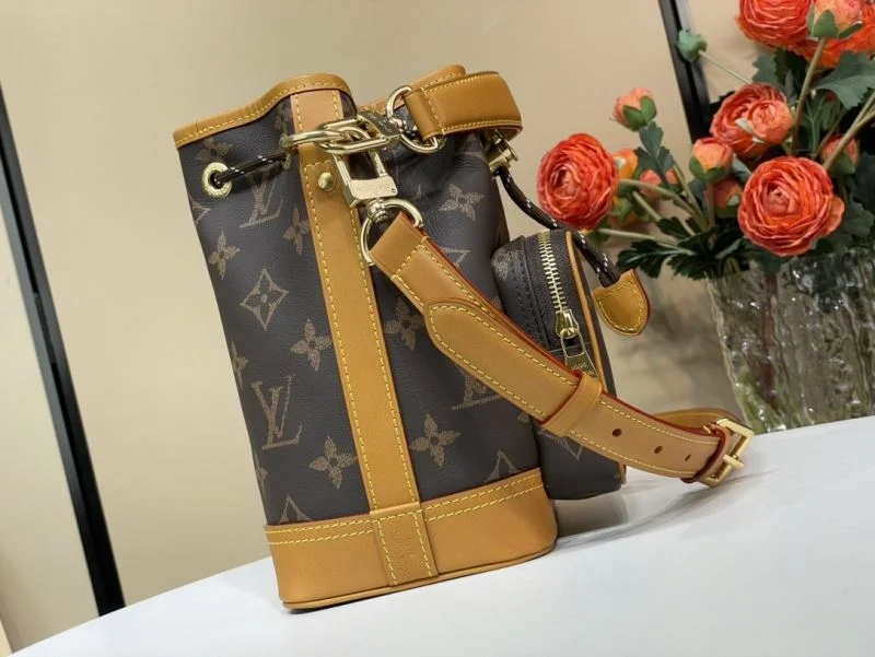 Louis Vuitton Bucket Bags Bold 40736