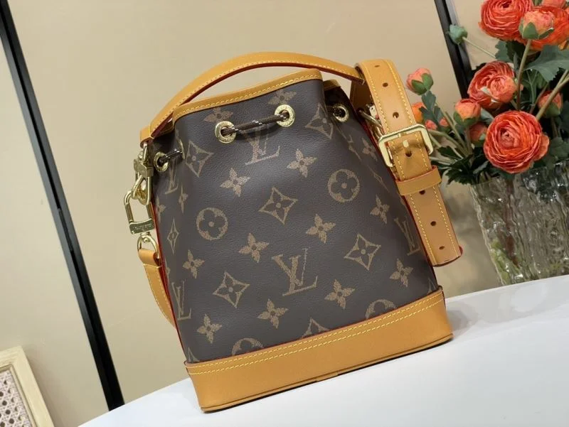 Louis Vuitton Bucket Bags Bold 40736