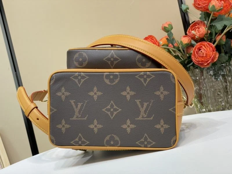 Louis Vuitton Bucket Bags Bold 40736