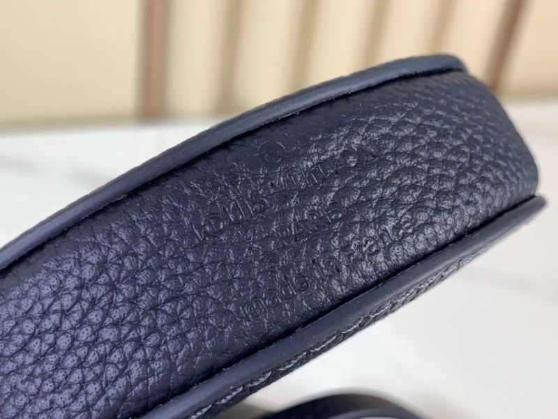 MoistureWicking Louis Vuitton Bucket Bags 40735