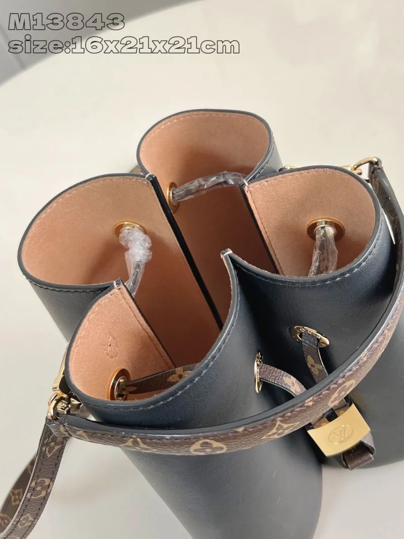 Louis Vuitton Bucket Bags Breathable 49233