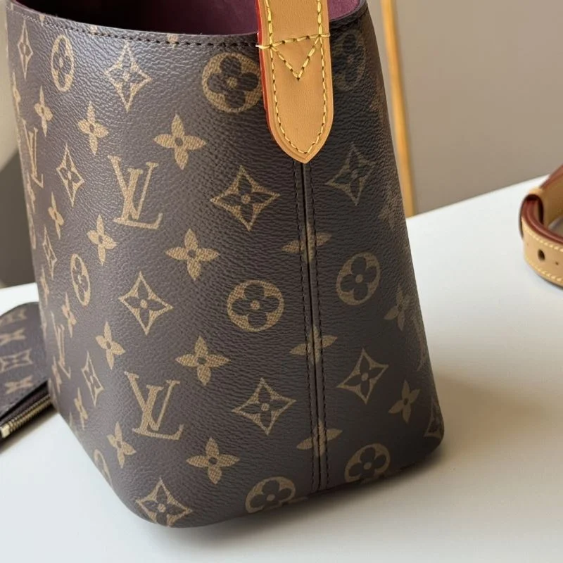 Louis Vuitton Bucket Bags EasyCare 49193