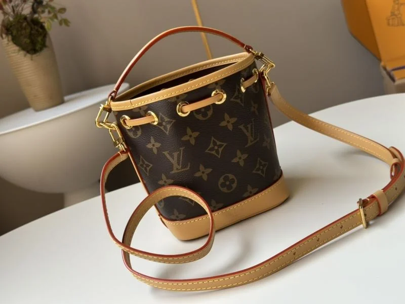 Louis Vuitton Bucket Bags StreetReady 49200