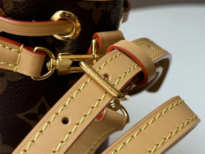 Louis Vuitton Bucket Bags StreetReady 49200
