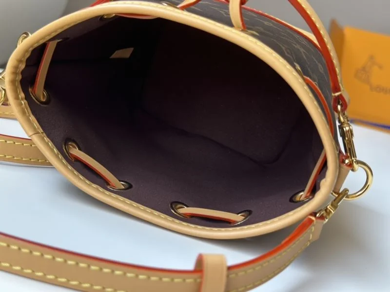 Louis Vuitton Bucket Bags StreetReady 49200