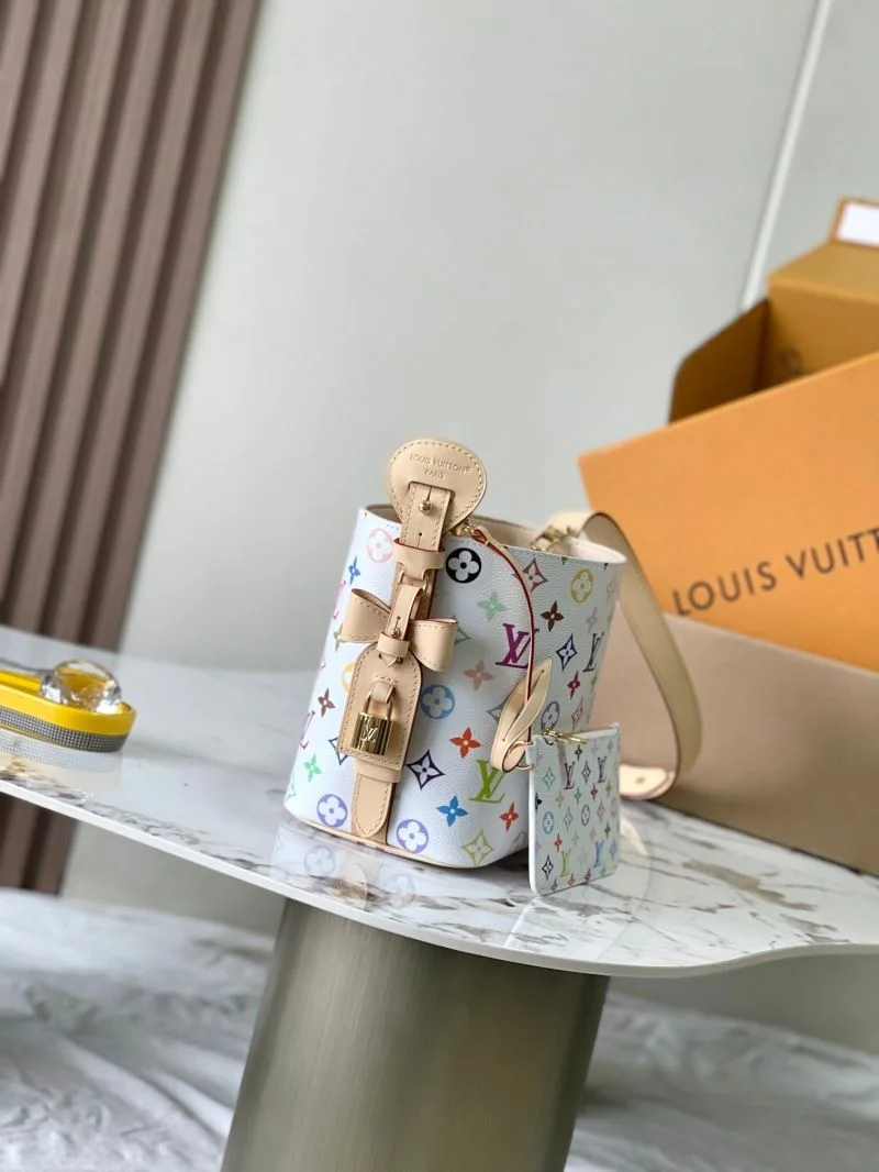 Louis Vuitton Bucket Bags Classic 49194